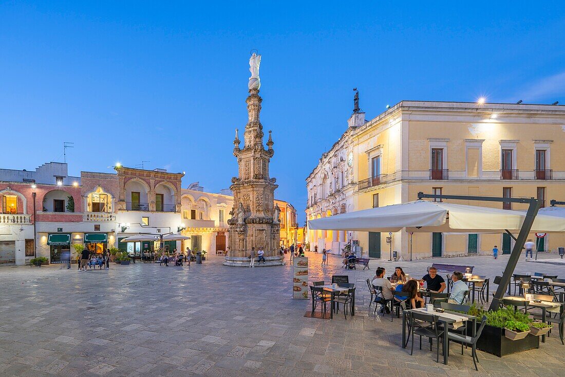 Guglia dell'Immacolata (Spire of the Immaculate Conception), Piazza Salandra (Salandra Square), Nardo, Lecce, Salento, Apulia, Italy, Europe