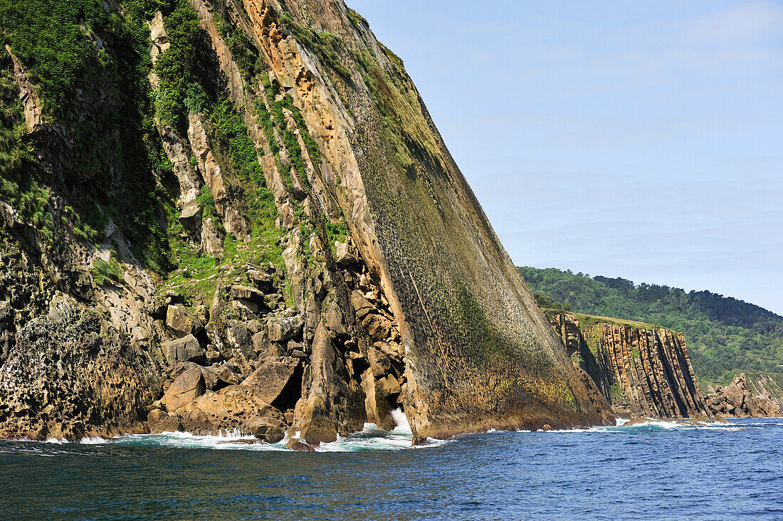 Cliffs along the channel mouth of Pasaia, San Sebastian, Bay of Biscay, province of Gipuzkoa, Basque Country, Spain, Europe