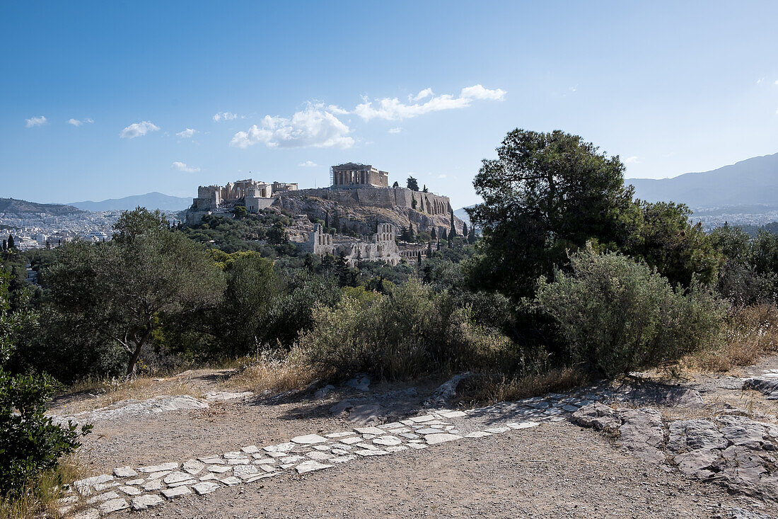 Blick auf die Akropolis von Athen,UNESCO-Welterbe,vom Mouseion-Hügel aus,der sich im Südwesten befindet,Athen,Griechenland,Europa