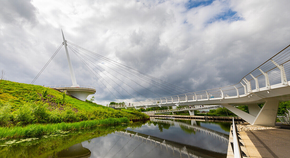 Stockingfield Bridge, Forth and Clyde Canal, Glasgow, Scotland, United Kingdom, Europe