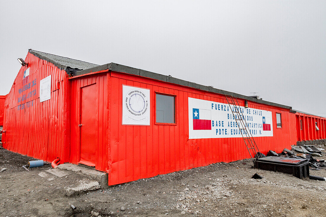 Views of Base Presidente Eduardo Frei Montalva, Antarctica, Southern Ocean, Polar Regions