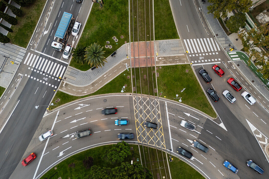 Aerial view of a roundabout in Zaragoza, Spain