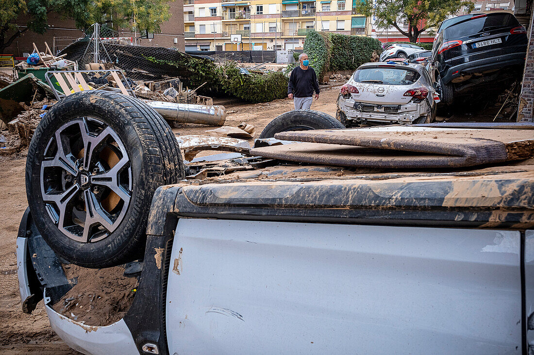 Effects of the DANA floods of October 29, 2024, in Lope de Vegta street, Sedavi, Comunidad de Valencia, Spain