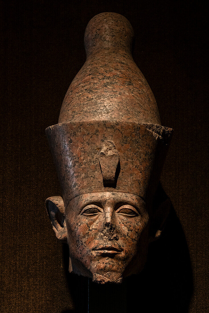 Kopf von König Sesostris IIII. aus Karnak,Luxor Museum,Luxor,Ägypten.