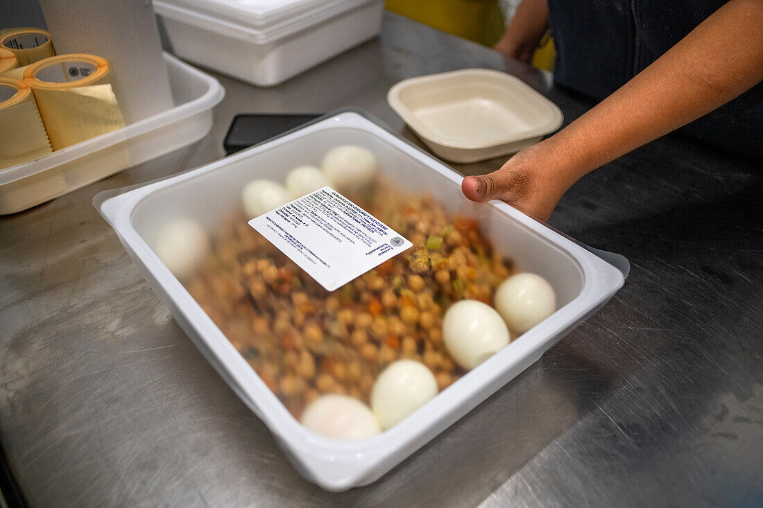 Kitchens for preparing pre-cooked food to distribute among the poorest, Vilassar de Dalt, Ferrer Sustainability Foundation, Barcelona, Spain, Europe. The Ferrer Sustainability Foundation is a non-profit organisation that aims to transform lives and work towards a more equitable and fair society through social cohesion and environmental preservation. We carry out our work through two major projects: Ferrer for Food and Green for Good, through which we seek to generate the greatest impact for the benefit of people and the planet.