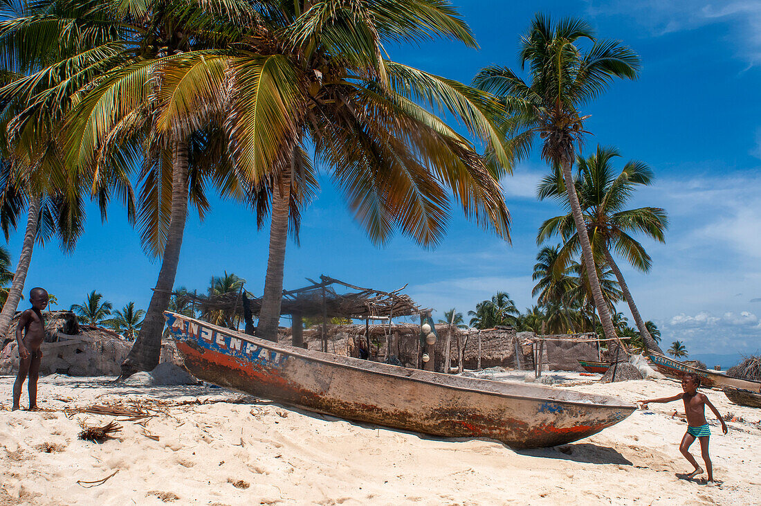 Fishermen in Cayes-à-L’eau, a fishermen islet located northeast of Caye Grand Gosie, Île-à-Vache, Sud Province, Haiti