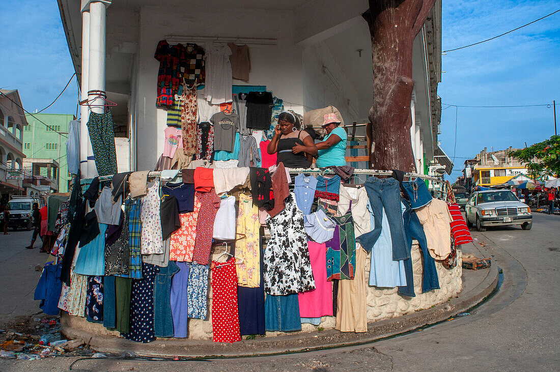 Local market and houses in the historic colonial old town, Jacmel city center, Haiti, West Indies, Caribbean, Central America