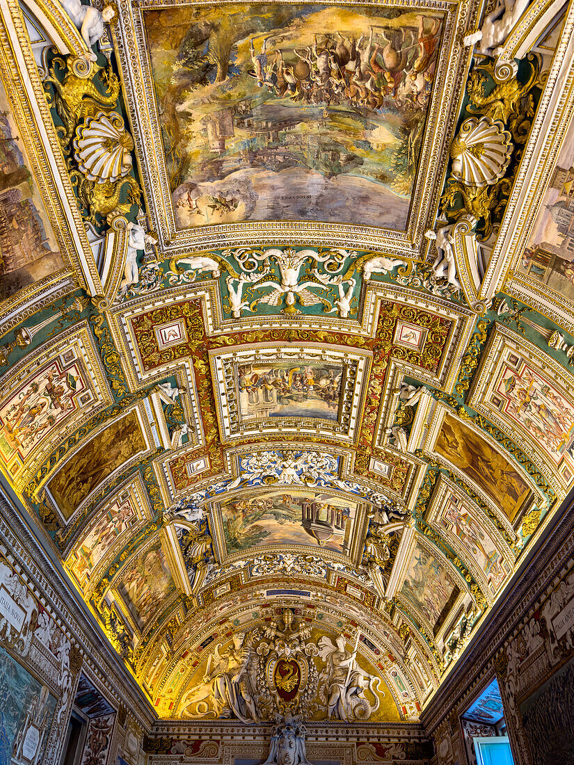 Ornate ceiling of the Gallery of Maps in the Vatican Museums, Vatican City, Rome, Italy.