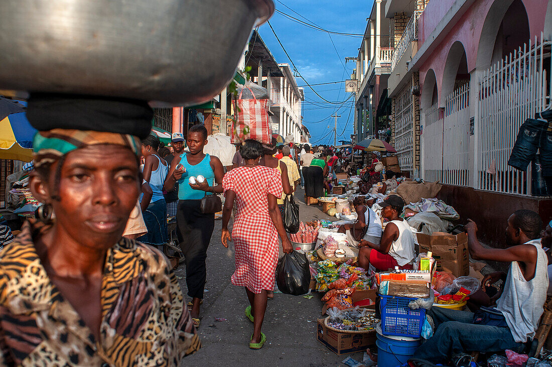 Local market and houses in the historic colonial old town, Jacmel city center, Haiti, West Indies, Caribbean, Central America