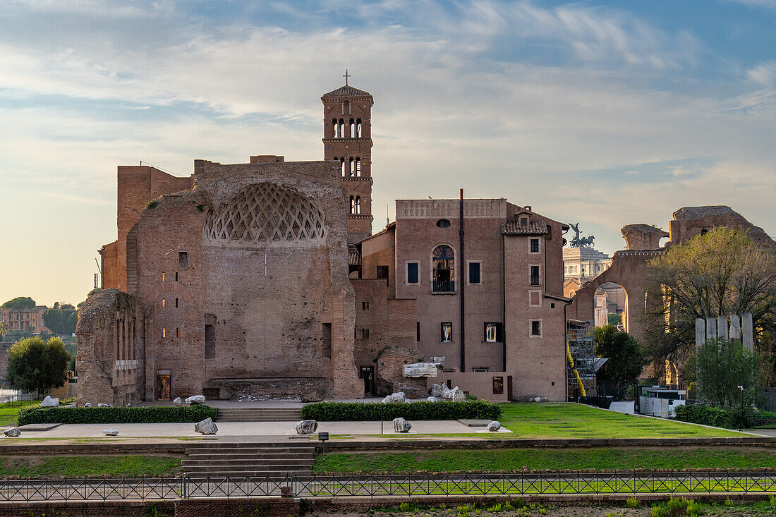 The ancient Roman Temple of Venus and Roma in the Colosseum Archaeological Park in Rome, Italy. Now part of the Basilica of Santa Francesa Romana.