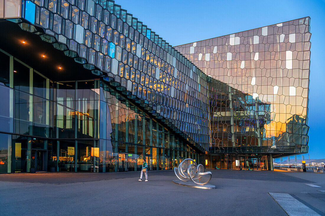 Konzertsaal und Konferenzzentrum Harpa, Reykjavik, Reykjavíkurborg, Island