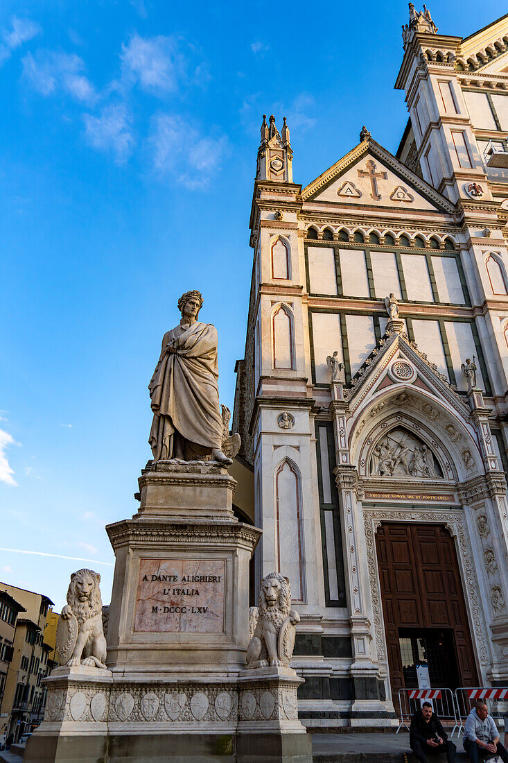 Statue of Dante Alighieri in the Piazza Santa Croce, beside the Basilica of Santa Croce in Florence, Italy.