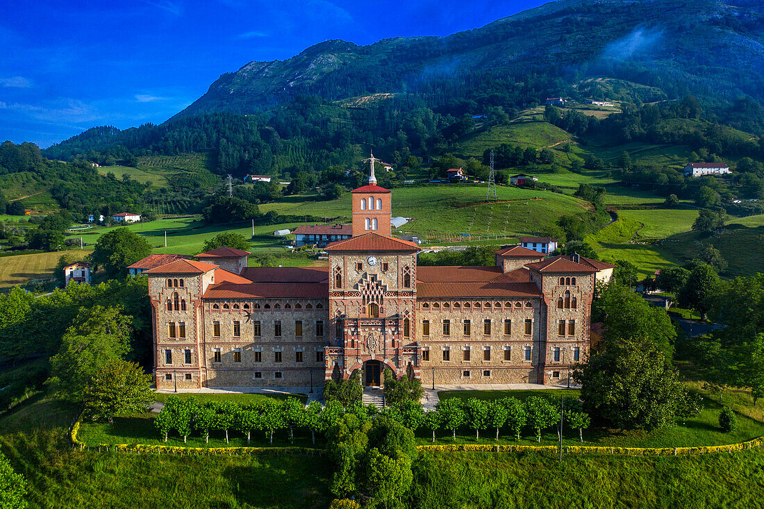 Aerial view of Instituto catequista Dolores Sopeña institute, Dolores Sopena Catechist Institute, Azpeitia, Gipuzkoa, Euskadi, Basque country, Spain.