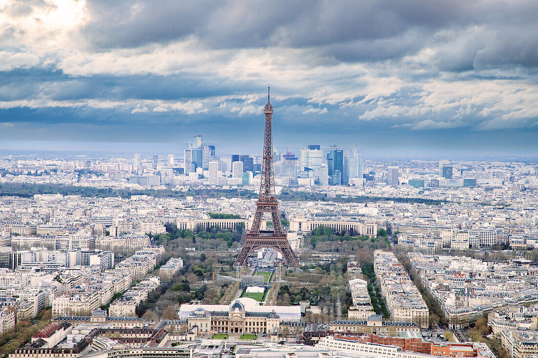 Luftaufnahme von Paris mit Eiffelturm, Paris, Frankreich