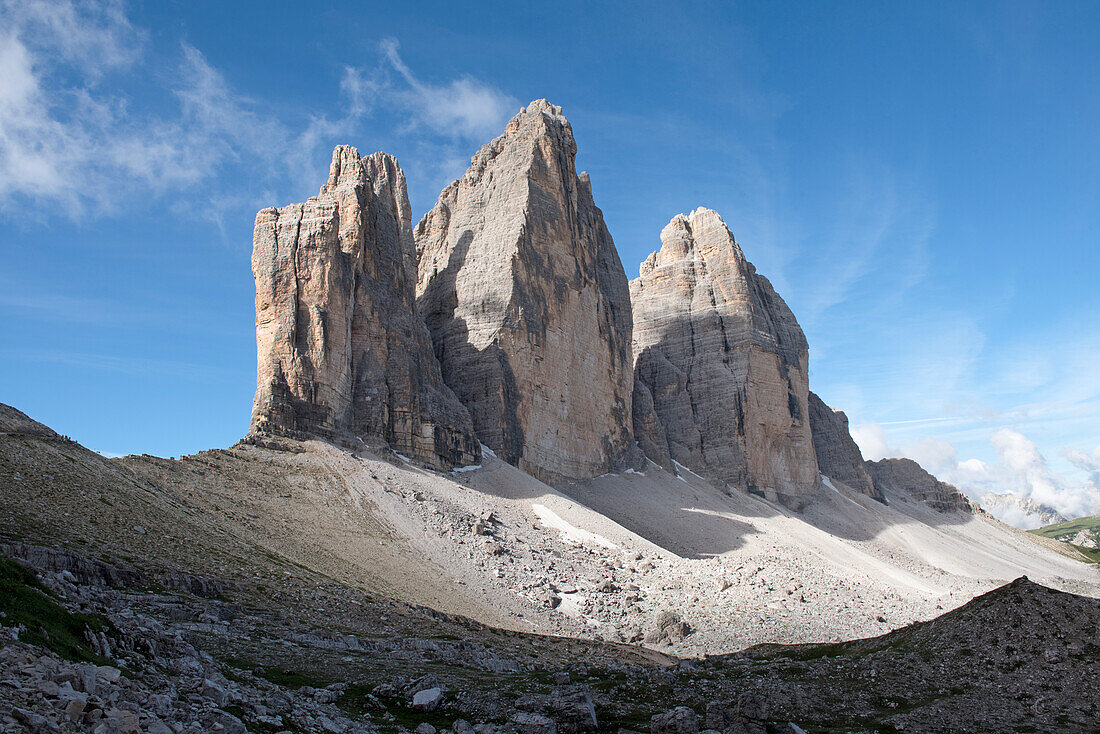 North face of Tre Cime di Lavaredo (Three Peaks of Lavaredo), Three Peaks Nature Park, Dolomites, UNESCO, South Tyrol (Alto Adige), Italy