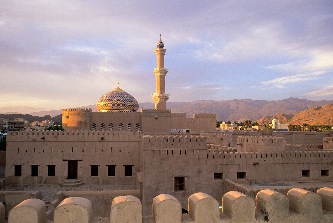 Fortress and mosque of Nizwa, Sultanate of Oman, Arabian Peninsula