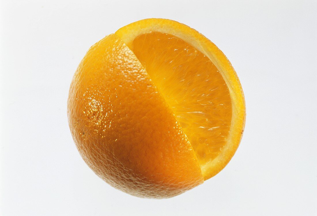 Orange, eine Spalte herausgeschnitten