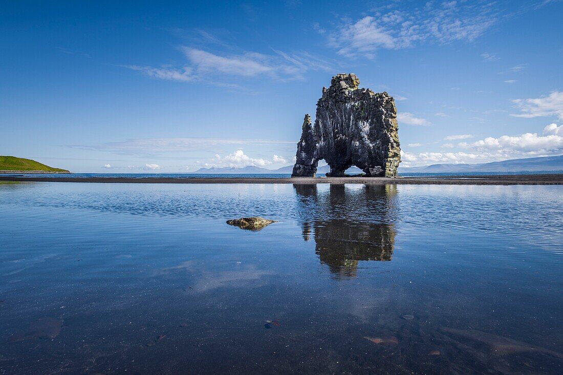 Iceland, Northeastern Region, Hvítserkur rocks