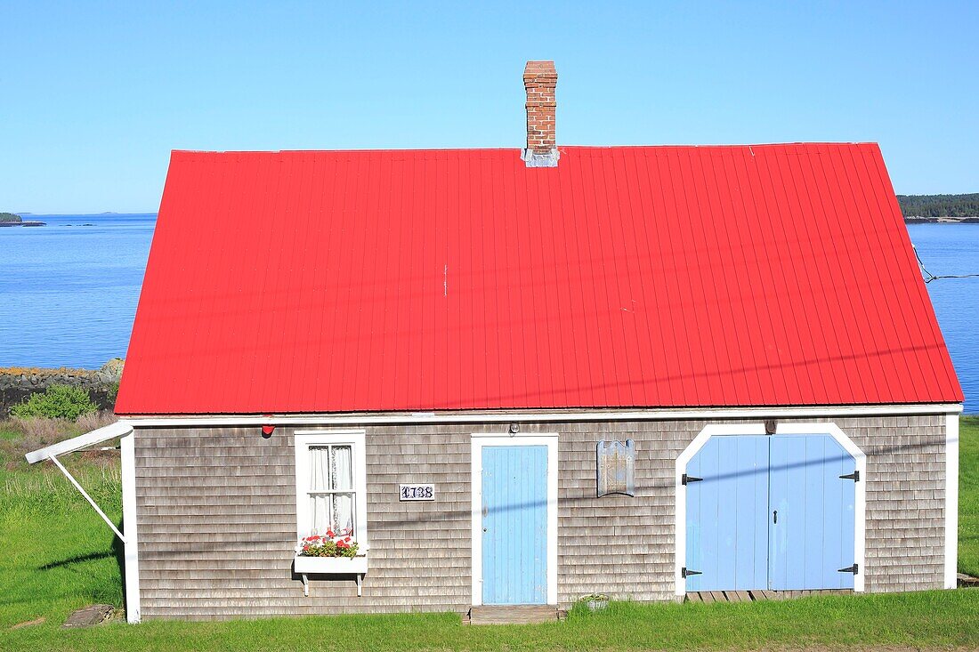 Kanada, New Brunswick, Fundy Islands Archipelago, Charlotte County, Bay of Fundy, Deer Island, Traditionelles Holzhaus