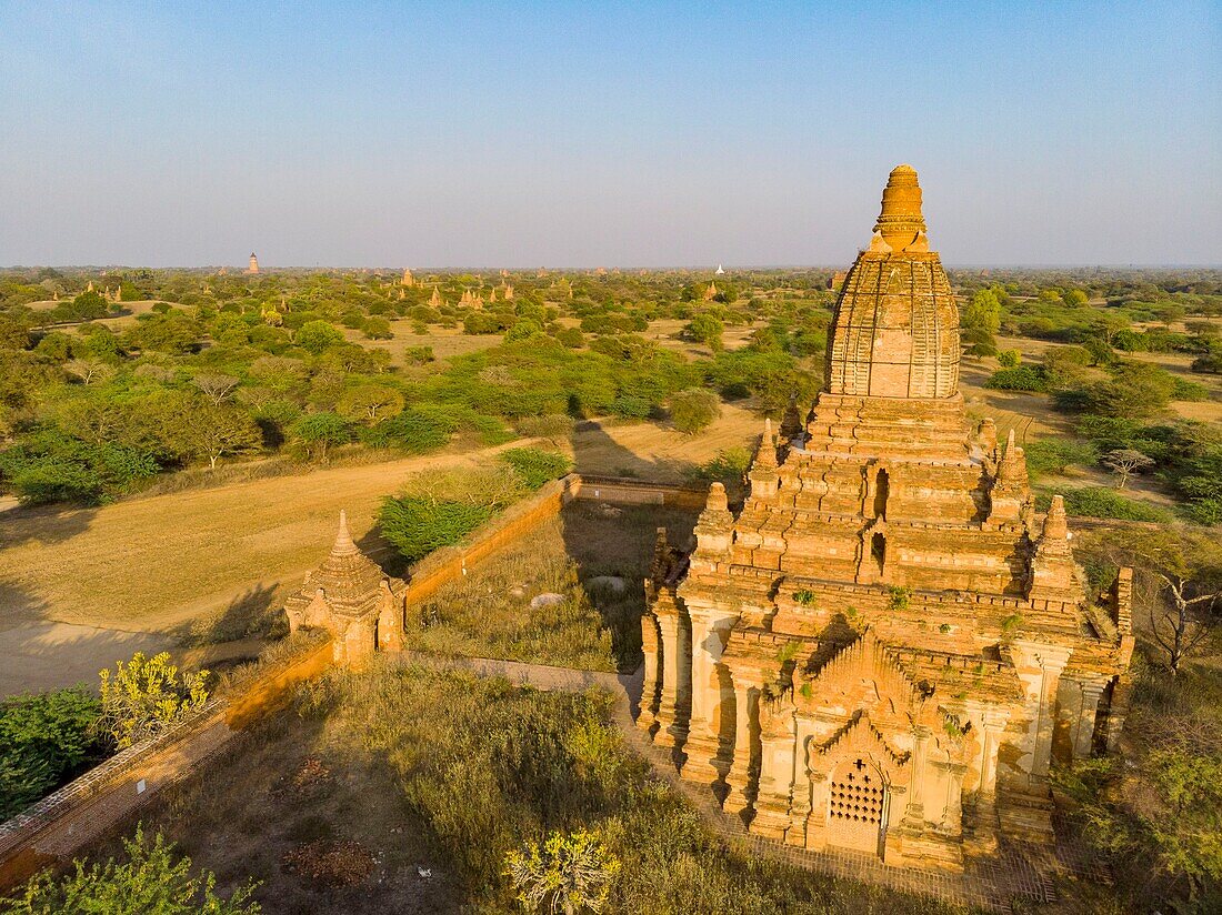 Myanmar (Burma), Region Mandalay, buddhistische archäologische Stätte von Bagan, die von der UNESCO zum Weltkulturerbe erklärt wurde (Luftaufnahme)