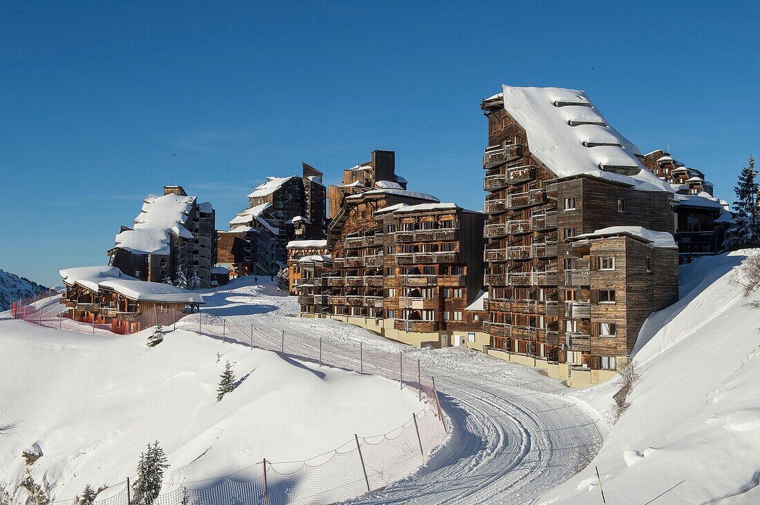 Frankreich, Haute Savoie, Chablais-Massiv, Skigebiet Portes du Soleil, Avoriaz, das Felsenviertel