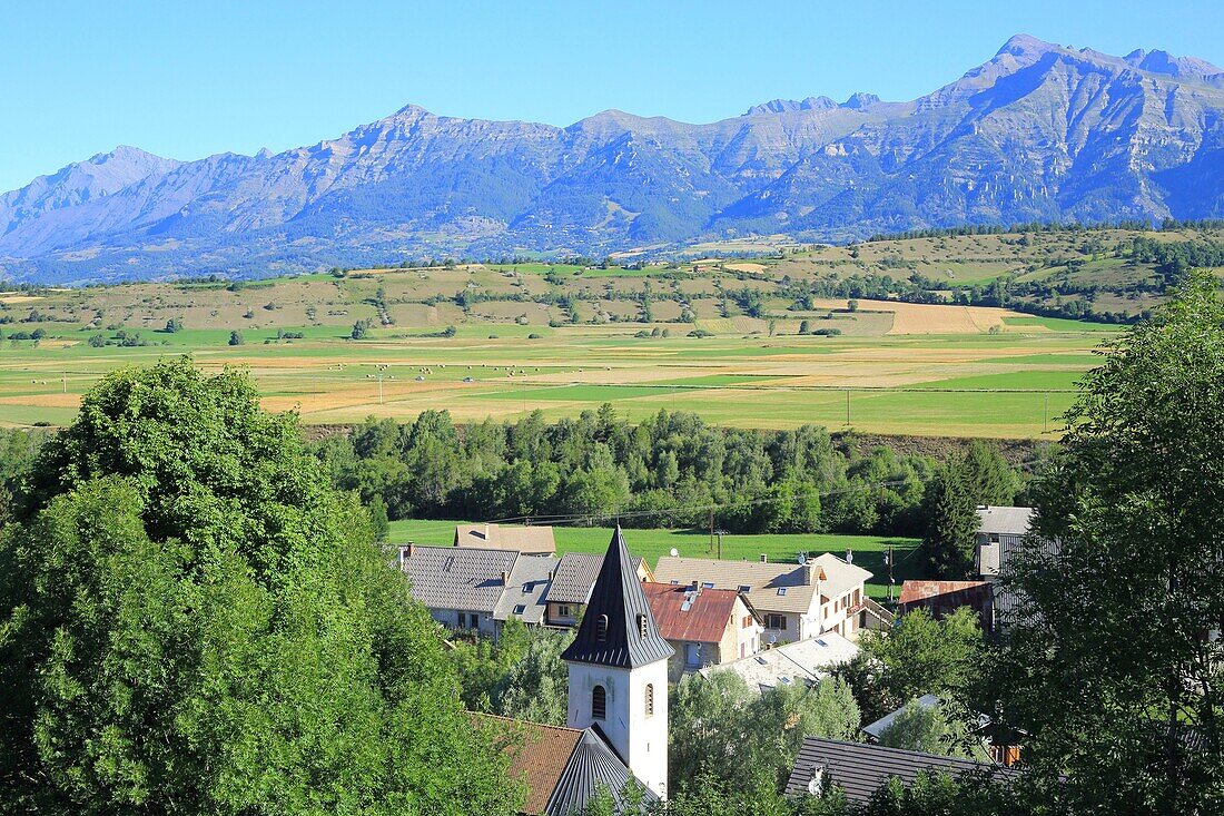 France, Hautes Alpes, Haut Champsaur, Ancelle, village Chateau d'Ancelle, Sainte Catherine church