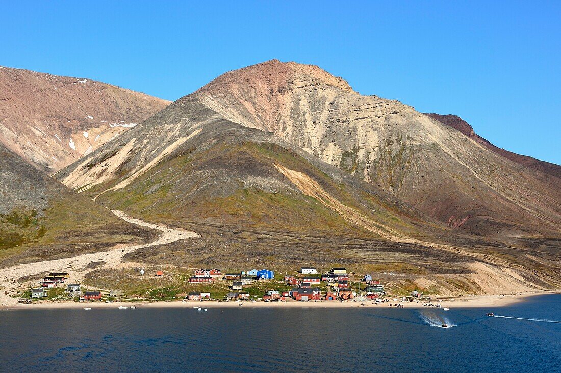 Grönland, Nordwestküste, Murchison-Sund nördlich der Baffin-Bucht, Siorapaluk, das nördlichste Dorf von Grönland