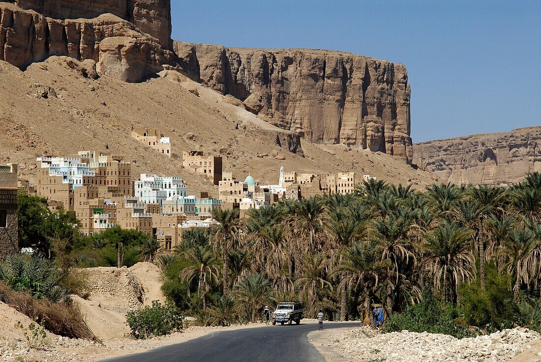 Yemen, Hadhramaut Governorate, Wadi Do'an, Village