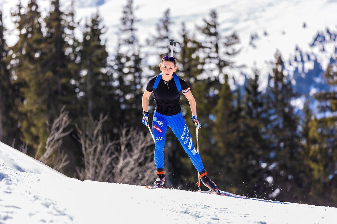 France, Savoie, Méribel, Massif of the Vanoise, Tarentaise valley, Lilou in skating