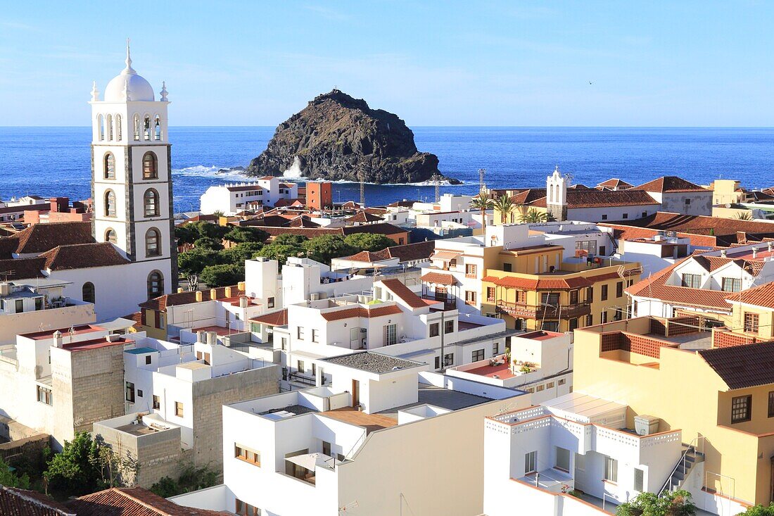 Spanien, Kanarische Inseln, Teneriffa, Provinz Santa Cruz de Tenerife, Garachico, historisches Zentrum (16.-17. Jahrhundert) mit der Kirche Santa Ana