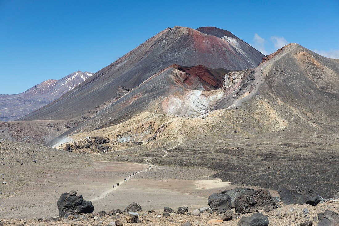 Neuseeland, Nordinsel, Waikato-Region, Tongariro-Nationalpark, Beschriftung Unesco-Welterbe, Vulkane Tongariro und Ngauruhoe