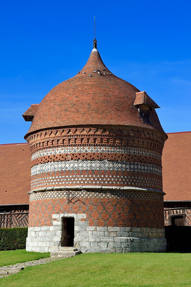 France, Seine Maritime, Cote d'Albatre (Alabaster Coast), Pays de Caux, Varengeville sur Mer, the Manoir d'Ango (Ango Manor), the dovecote