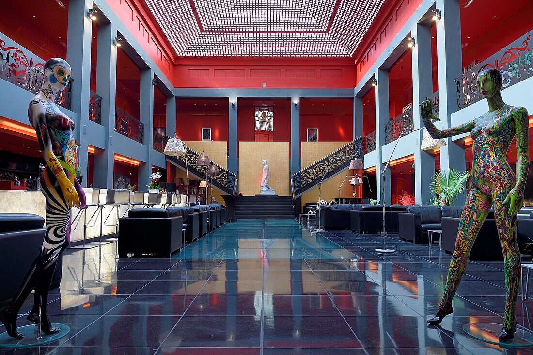 Frankreich, Seine Maritime, Rouen, place de la Pucelle, Hôtel de Bourgtheroulde, erbaut in der ersten Hälfte des sechzehnten Jahrhunderts, heute ein Luxushotel, die Lobby