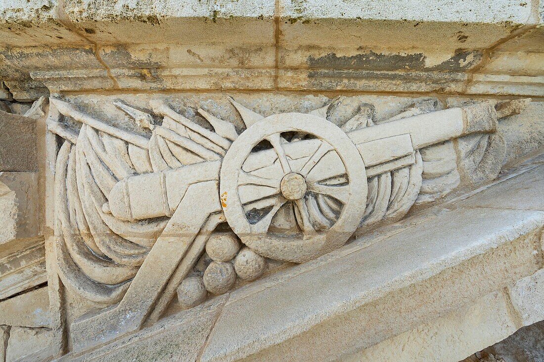 France, Gironde, Verdon sur Mer, rocky plateau of Cordouan, lighthouse of Cordouan, listed as Monument Historique, masonry detail