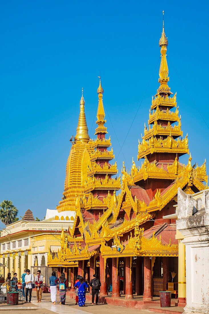 Myanmar (Burma), Region Mandalay, Buddhistische archäologische Stätte Bagan, Nyaung U, Shwezigon-Pagode