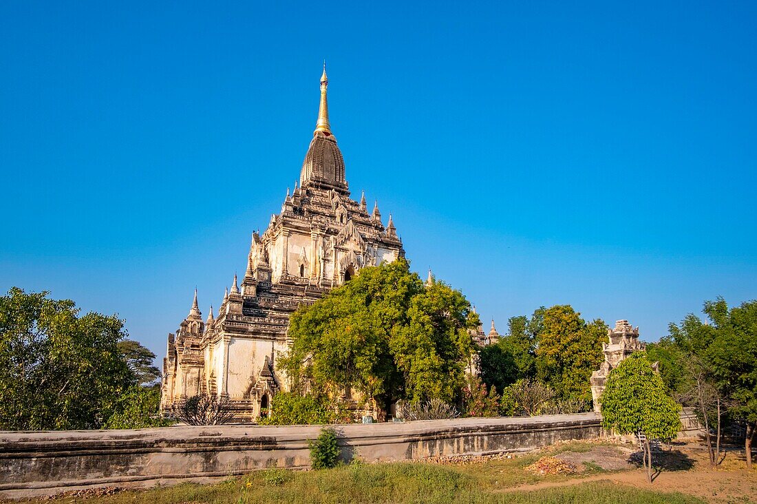 Myanmar (Burma), Region Mandalay, Bagan, von der UNESCO zum Weltkulturerbe erklärt, buddhistische Ausgrabungsstätte, Thatbyinnyu-Tempel