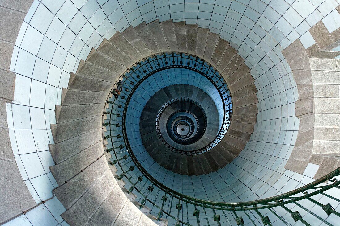 France, Finistere, Plouguernau, the Virgin Island in the archipelago of Lilia, the Virgin Island Lighthouse, the tallest lighthouse in Europe with a height of 82.5 meters