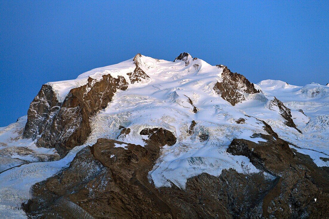 Schweiz, Kanton Wallis, Zermatt, Gornergrat (3100 m), Monte Rosa Gletscher und Monte Rosa (4634m)