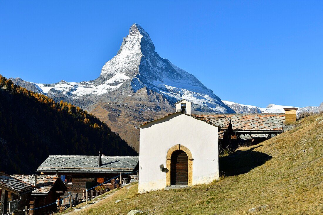 Schweiz, Kanton Wallis, Zermatt, Ortsteil Findeln vor dem Matterhorn (4478m)