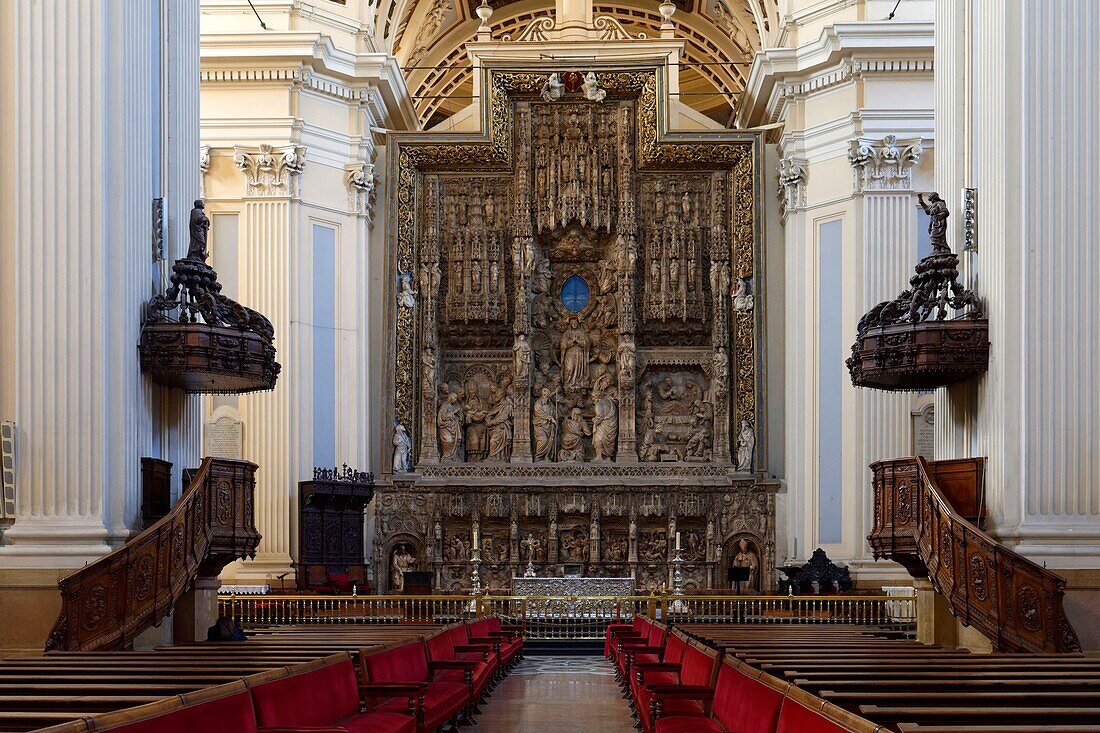 Spanien, Region Aragonien, Provinz Zaragoza, Zaragoza, Basilica de Nuestra Senora de Pilar, Altarbild von Damian Forment