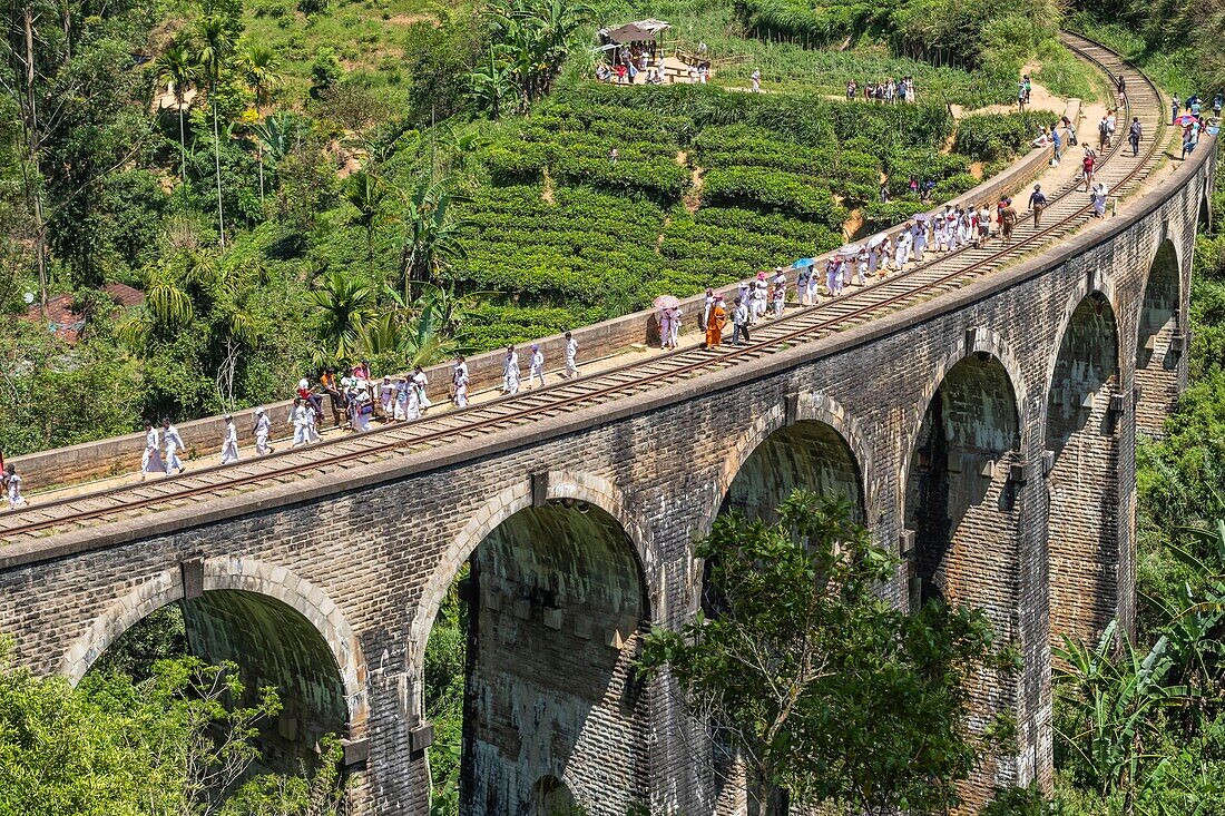 Sri Lanka, Uva-Provinz, Demodara (Umgebung von Ella), die Neun-Bögen-Brücke wurde 1921 während der britischen Kolonialzeit erbaut