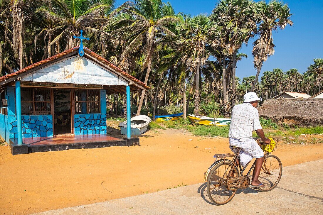 Sri Lanka, Nordprovinz, Insel Mannar, Dorf Thalvupadu, kleine Kapelle nahe dem Strand von Keeri