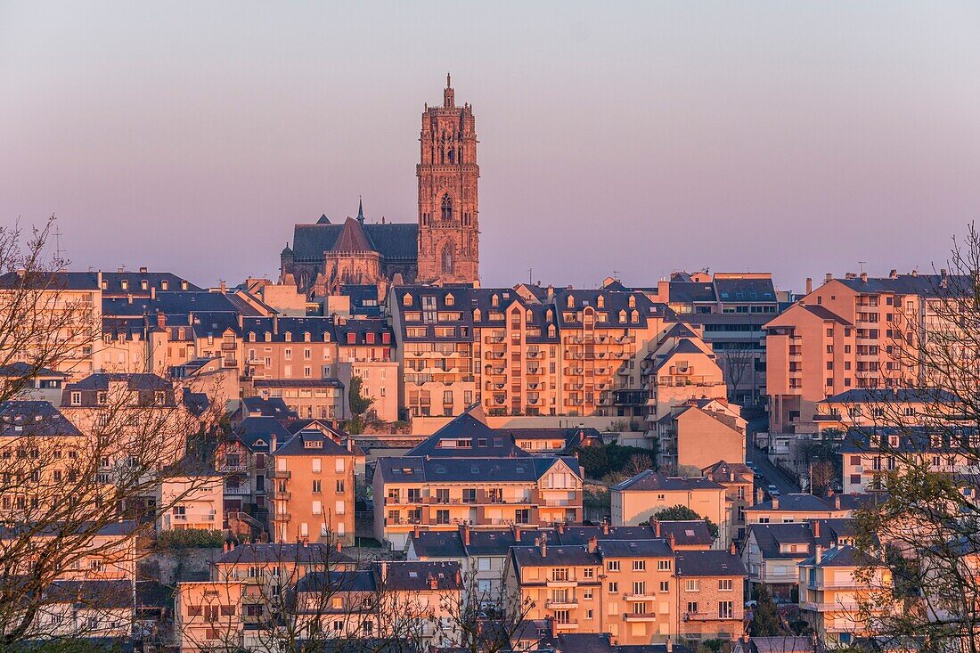 France, Aveyron, Rodez, Notre Dame de Rodez catedral, listed at Great Tourist Sites in Occitanie