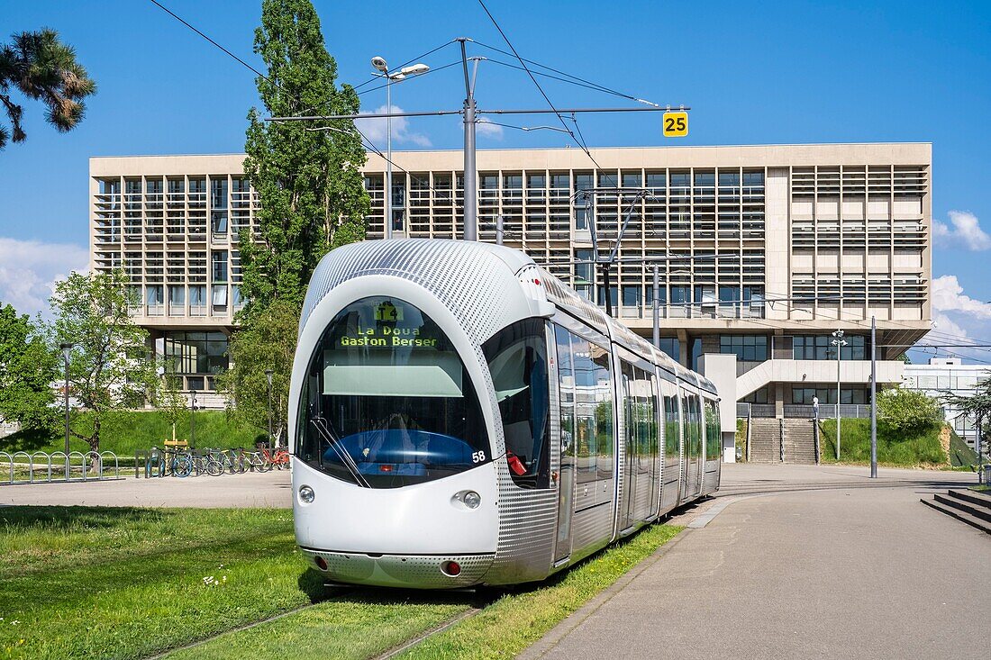 Frankreich, Rhône, Villeurbanne, Campus La Doua, Universitätsbibliothek Lyon 1