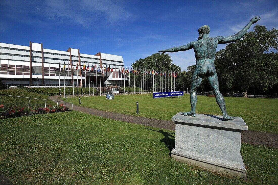 France, Bas Rhin, Strasbourg, European district of Strasbourg, The Palais de l'Europe, located in Strasbourg, is the seat of the Council of Europe