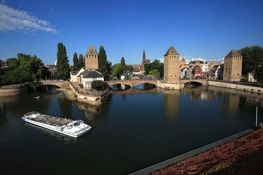 France, Bas Rhin, Strasbourg, Bridge covered bridges seen from the dam Vauban, we see the cathedral in the background