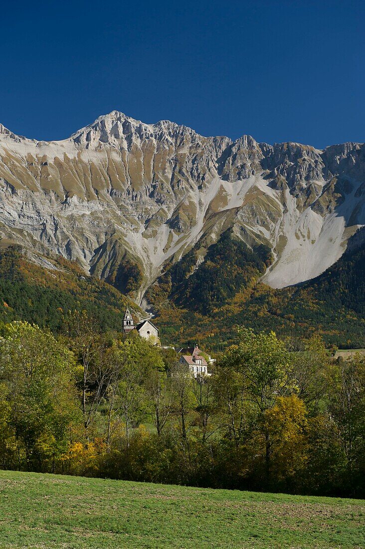 France, Isere, Trieves, the village of Treminis and the head of the Aupet (2627m)