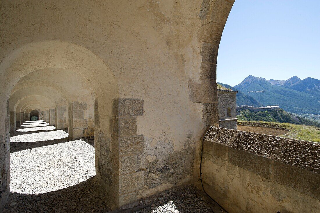 Frankreich, Hautes Alpes, Briancon, die überdachten oberen Galerien des Fort de la Salette