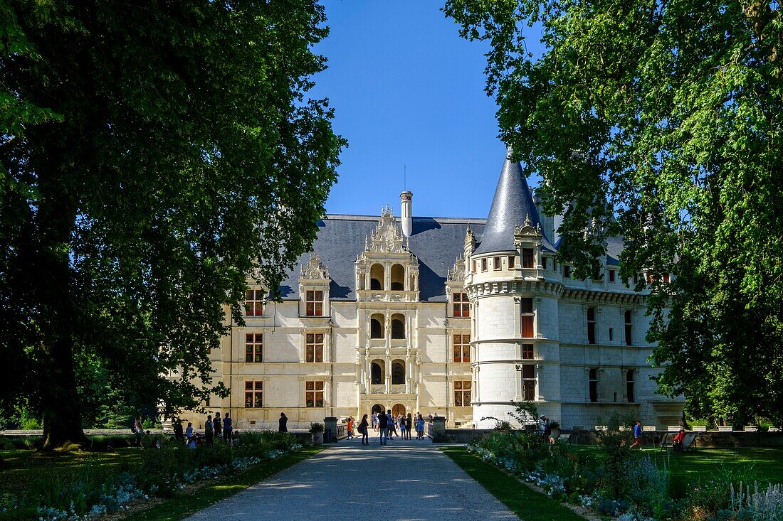 Frankreich, Indre et Loire, Loire-Tal, von der UNESCO zum Weltkulturerbe erklärt, Schloss von Azay le Rideau, erbaut von 1518 bis 1527 von Gilles Berthelot, im Stil der Renaissance