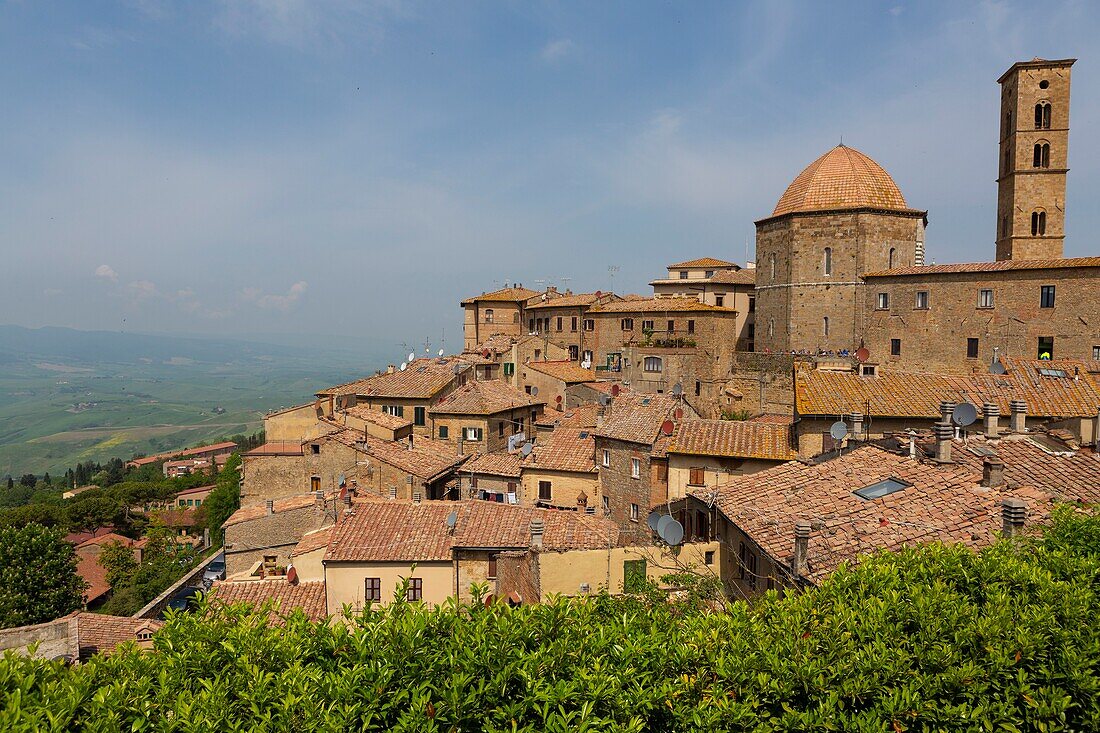 Italien, Toskana, Volterra, Blick auf das Val di Cecina